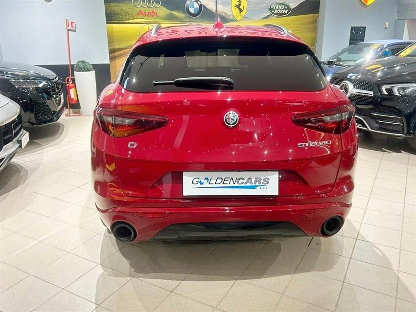 Alfa Romeo Stelvio 2.2 Turbodiesel 210 CV AT8 Q4 Veloce