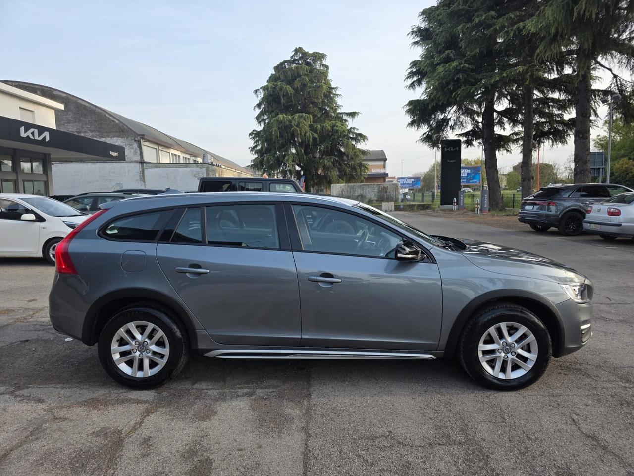 Volvo V60 Cross Country D3 Geartronic Pro