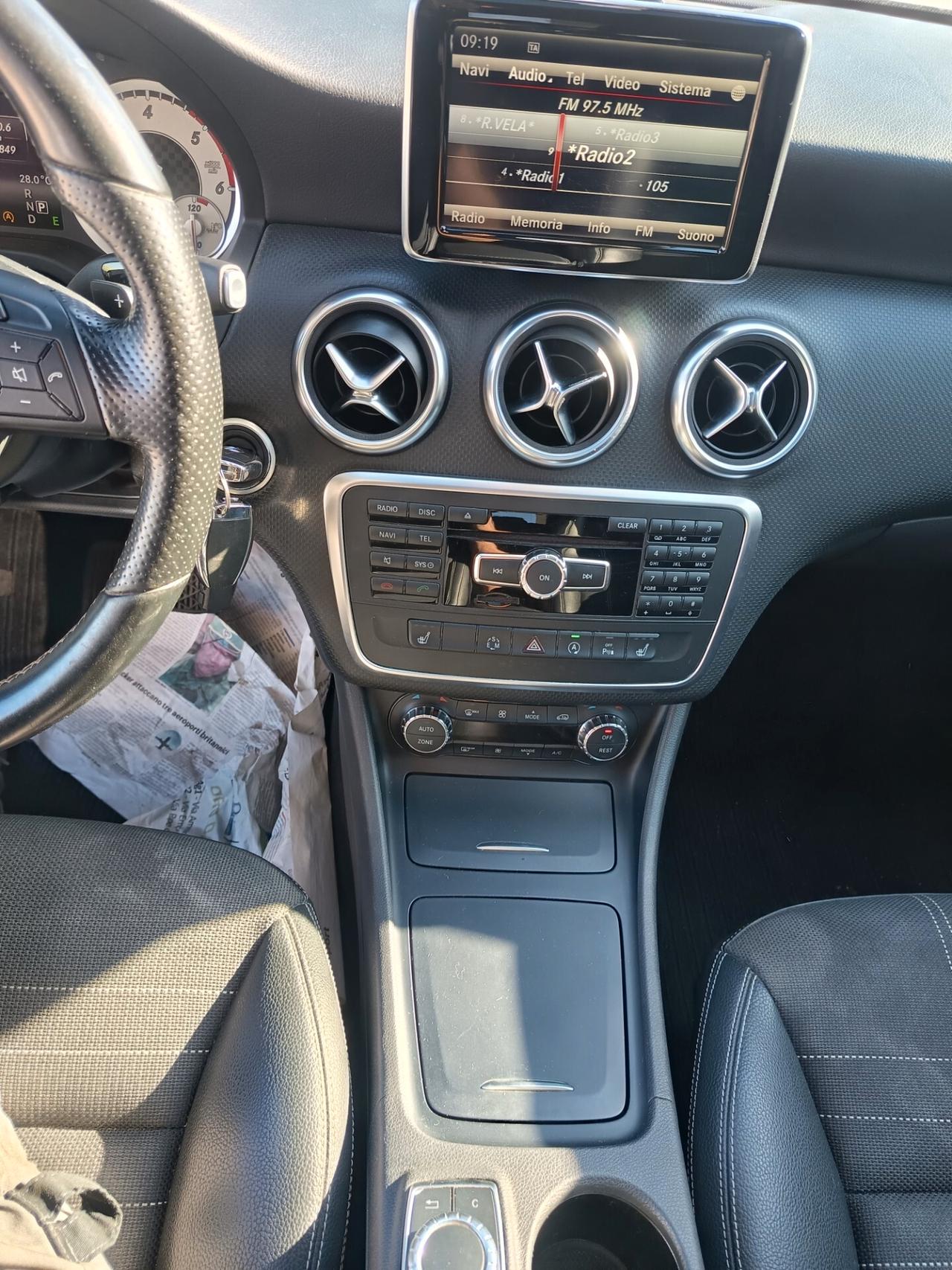 Mercedes-benz A 200 CDI Premium