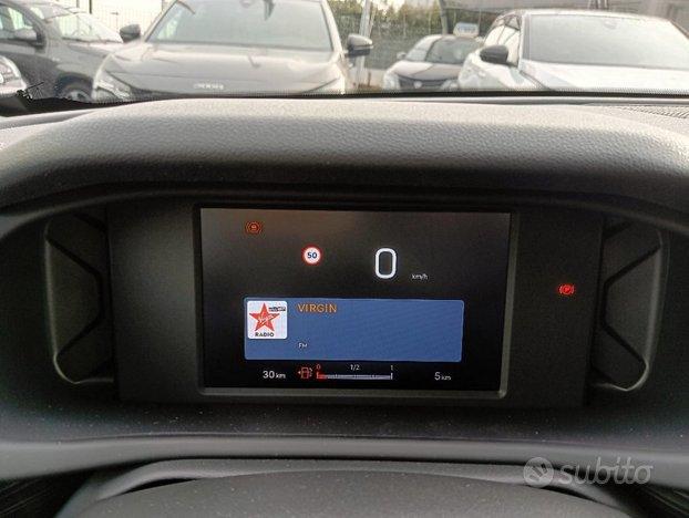 JEEP Avenger 1.2 100cv Longitude + Retrocamera e