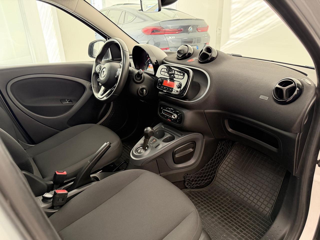 SMART FORFOUR PASSION 90 CV CAMBIO AUTOMATICO