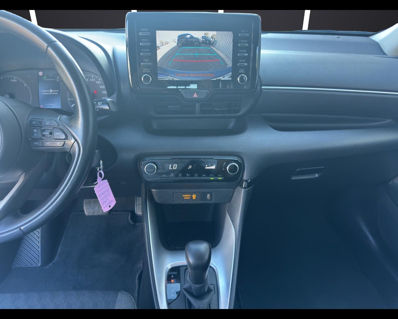 TOYOTA Yaris 4ª serie - Yaris 1.5 Hybrid 5 porte Active
