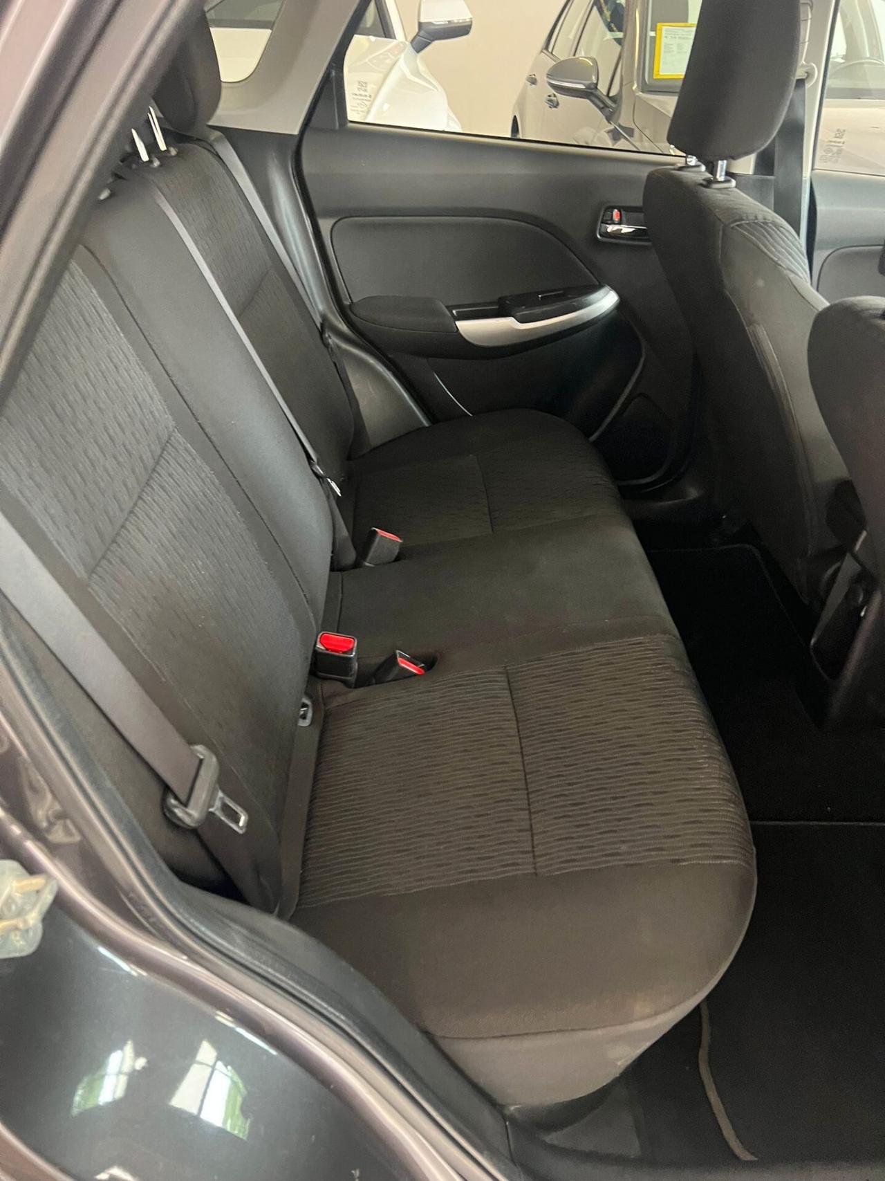Suzuki Baleno 1.2 Hybrid B-Top