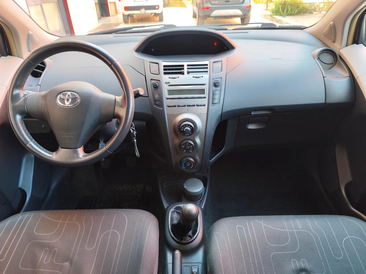 Toyota Yaris 1.0 Benzina 69 cv