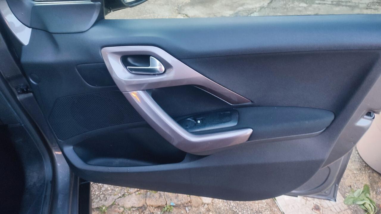 Peugeot 2008 1.6 e-HDi 92 CV Stop&Start Active