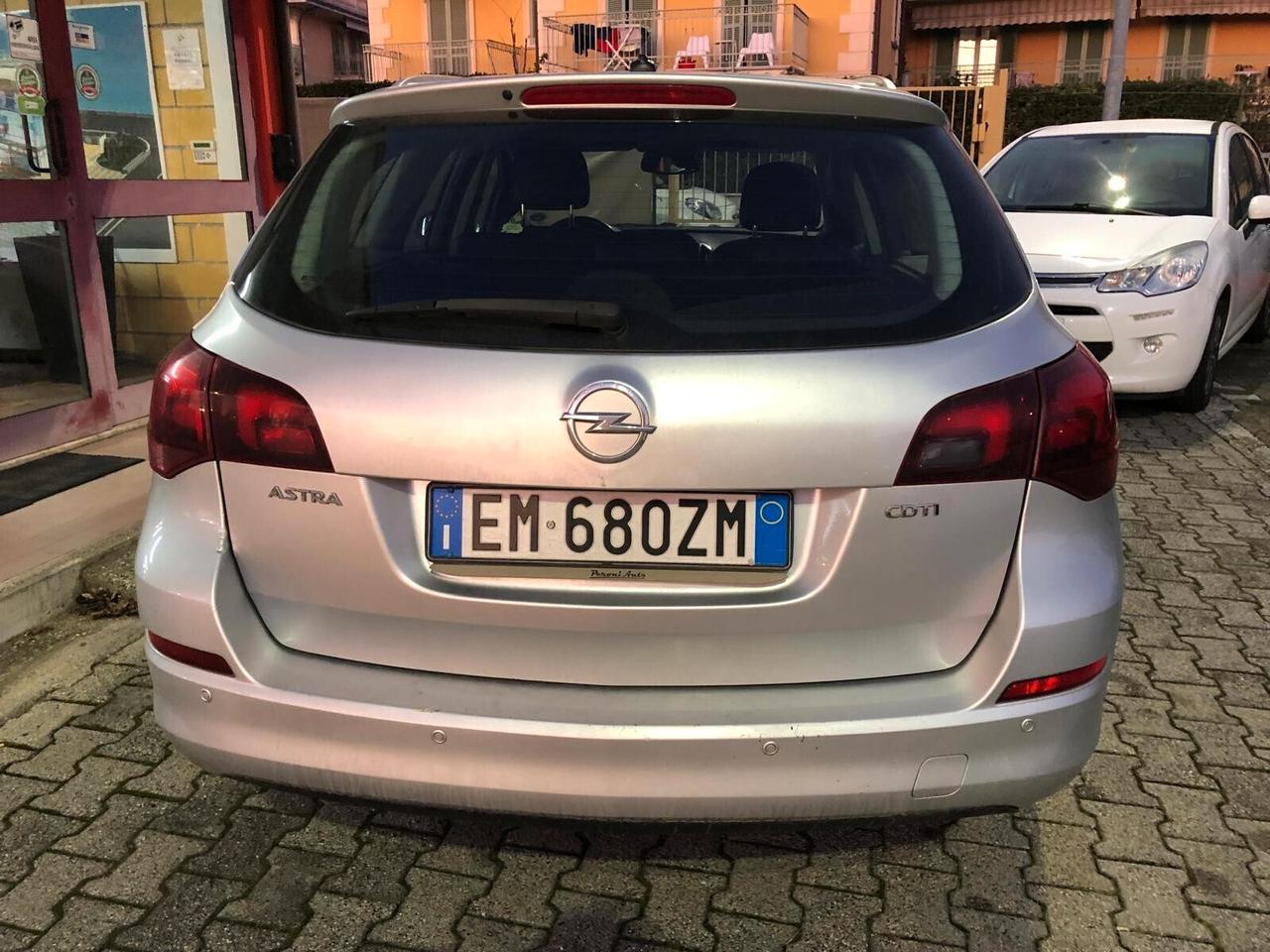 Opel Astra 1.7 CDTI 110CV Sports Tourer POSSIBILITA' DI GARANZIA 24 MESI RINNOVABILE FINO A 36 MESI!!!