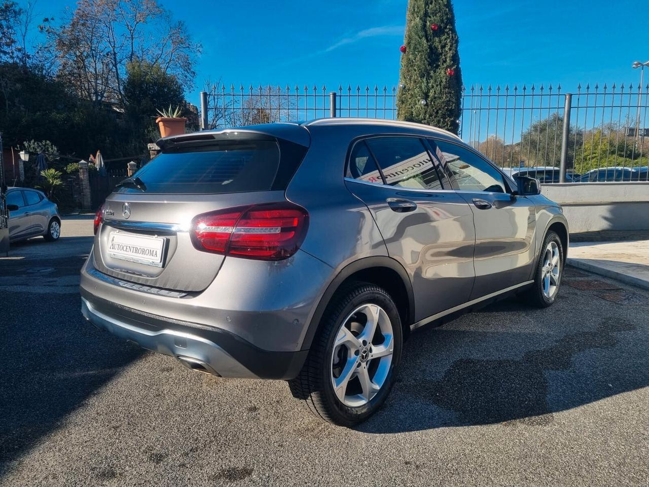 Mercedes-benz GLA 220D