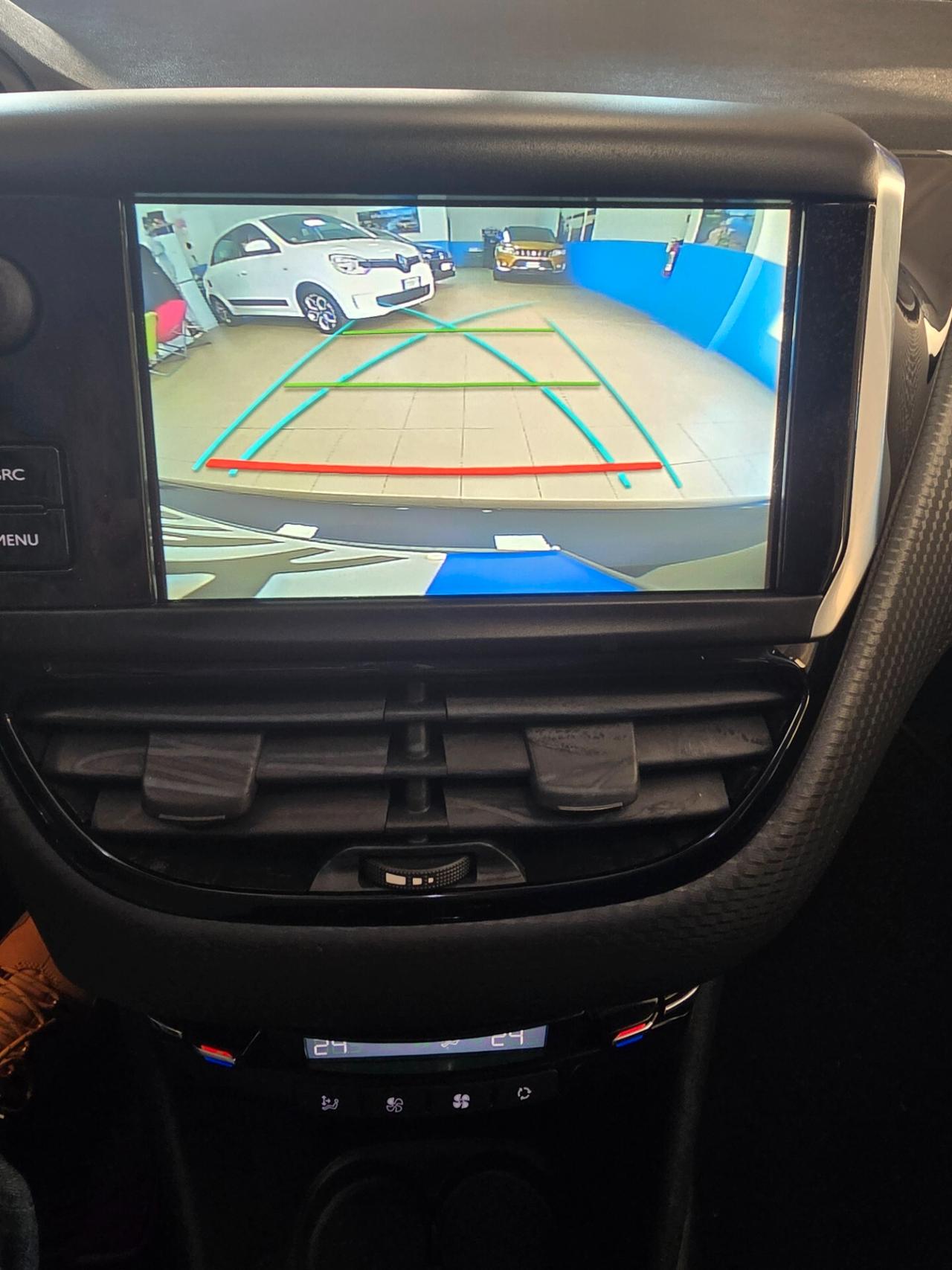 Peugeot 208 PureTech 82 5 porte Allure
