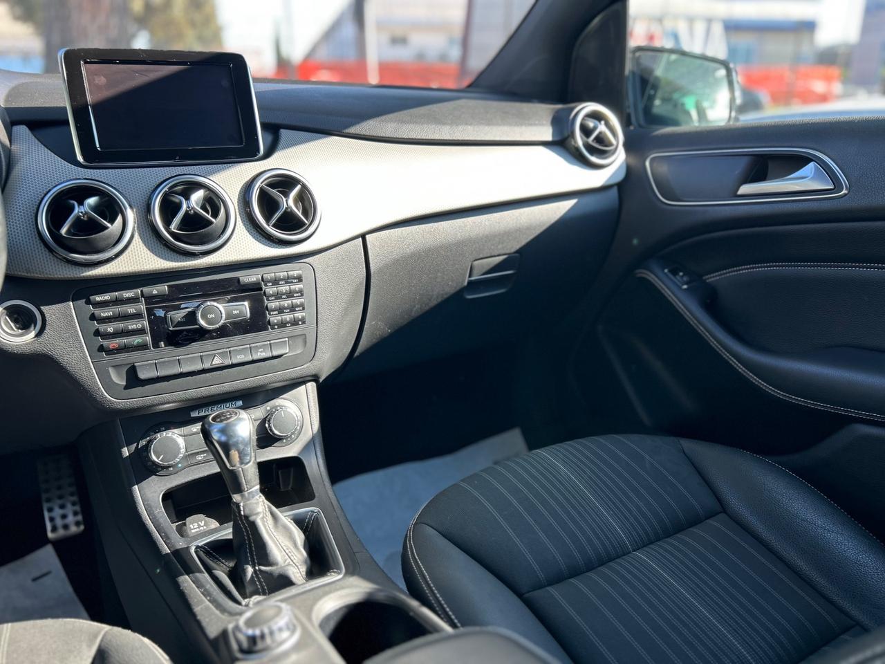 Mercedes-benz B 180 200 CDI BlueEFFICIENCY Premium