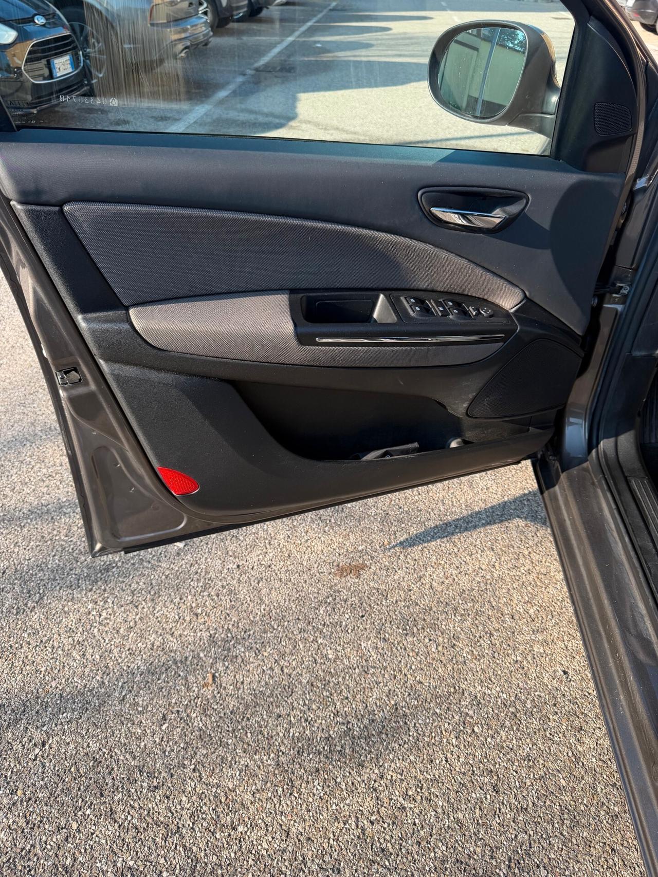 Fiat Bravo 1.4 GPL - NEOPATENTATI - 12 MESI DI GARANZIA -