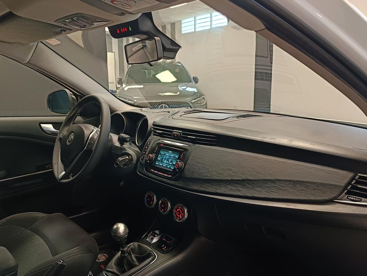 Alfa Romeo Giulietta 1.6 JTDm-2 120 CV Business