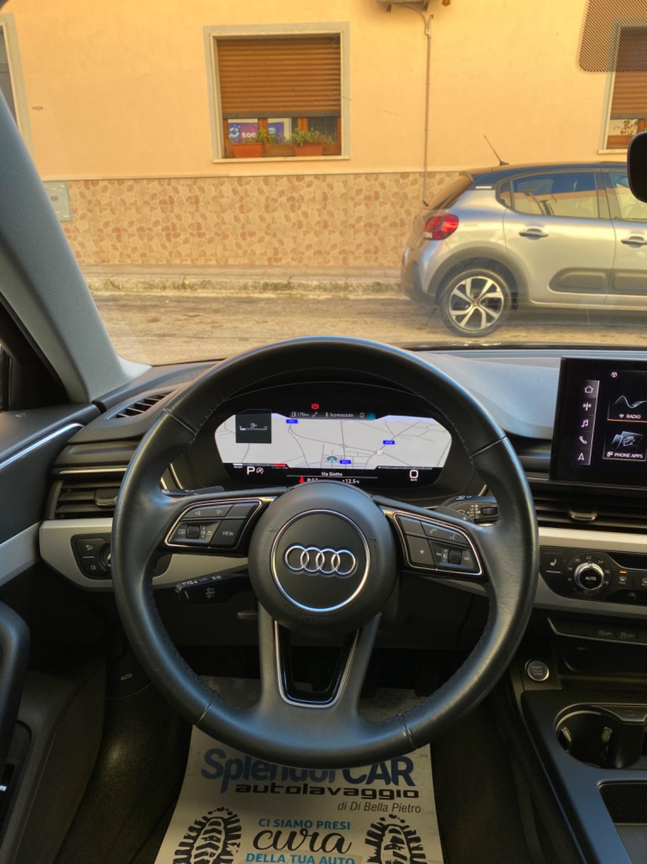 Audi A4 2.0 TDI 136 CV S tronic Sline edition