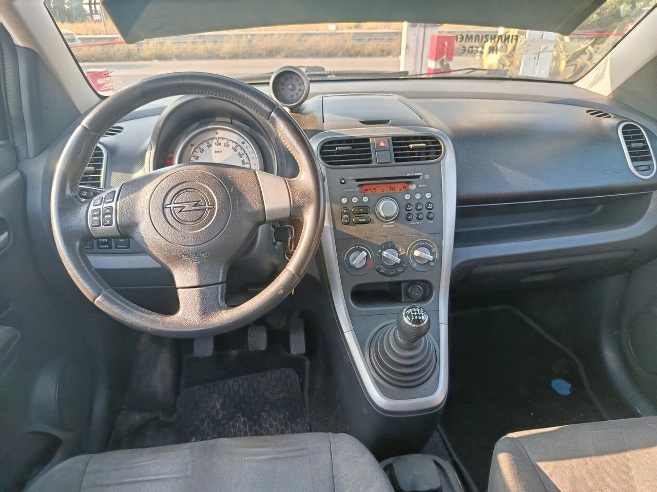 Opel Agila 1.o cc Km 65.000 Enjoy 65cv