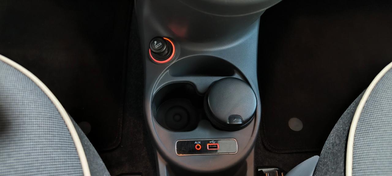 Fiat 500 1.2 lounge unipro km34mila ok neopatentati