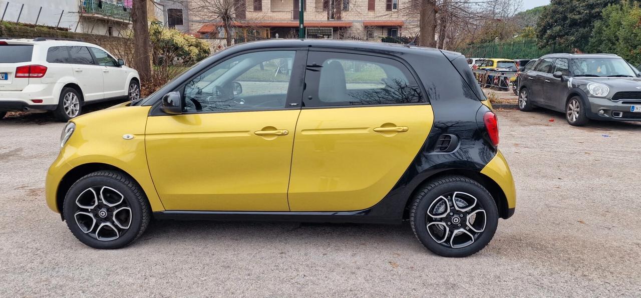 Smart ForFour 1.0 70CV PRIME LED NAVI. FINANZIAMENTI ANCHE SENZA BUSTA PAGA!