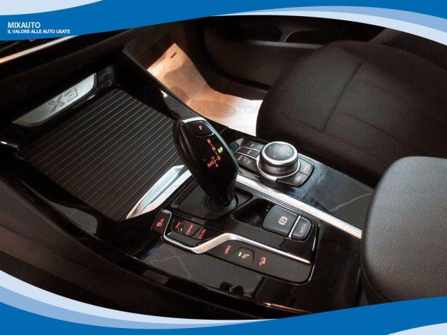 BMW X3 xDrive 30e Business Advantage AUT EU6