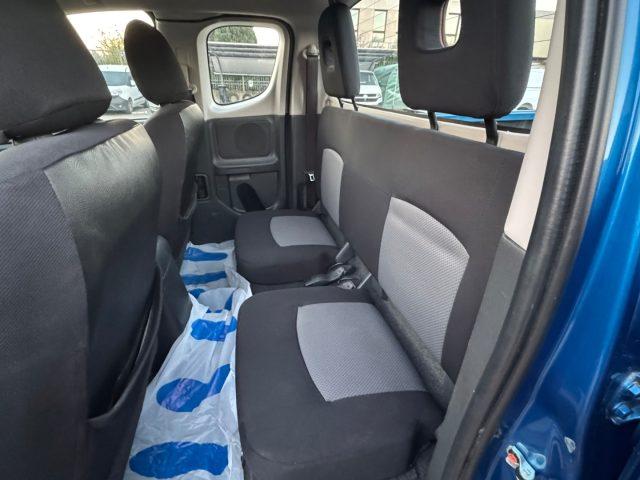 MITSUBISHI L200 2.3 D CLUB CAB 4x4 EASY SELECT INVITE CONNECT