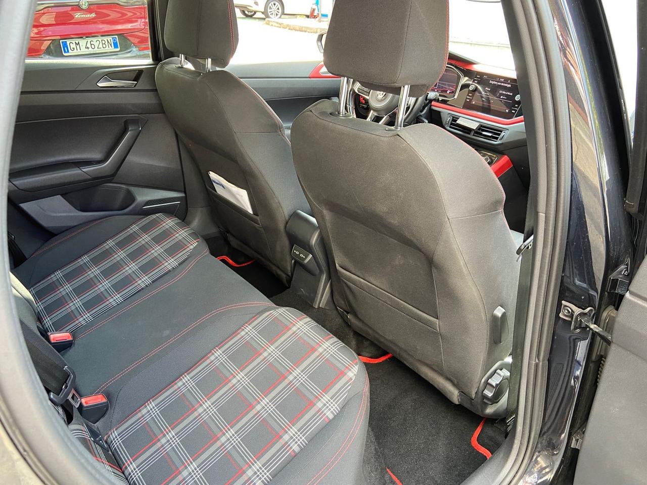Volkswagen Polo GTI Sport 2.0 TSI GTI #12134