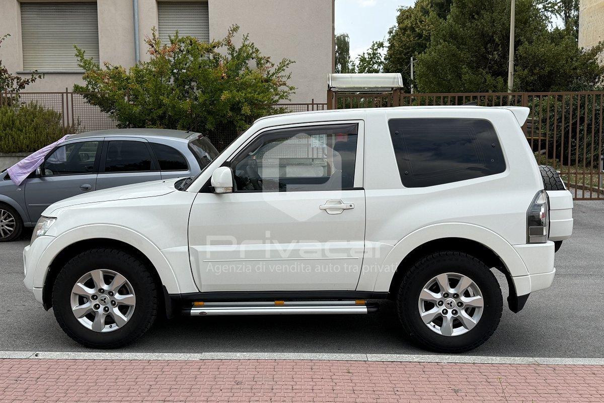 MITSUBISHI Pajero 3.2 DI-D 16V 3p. Invite DPF