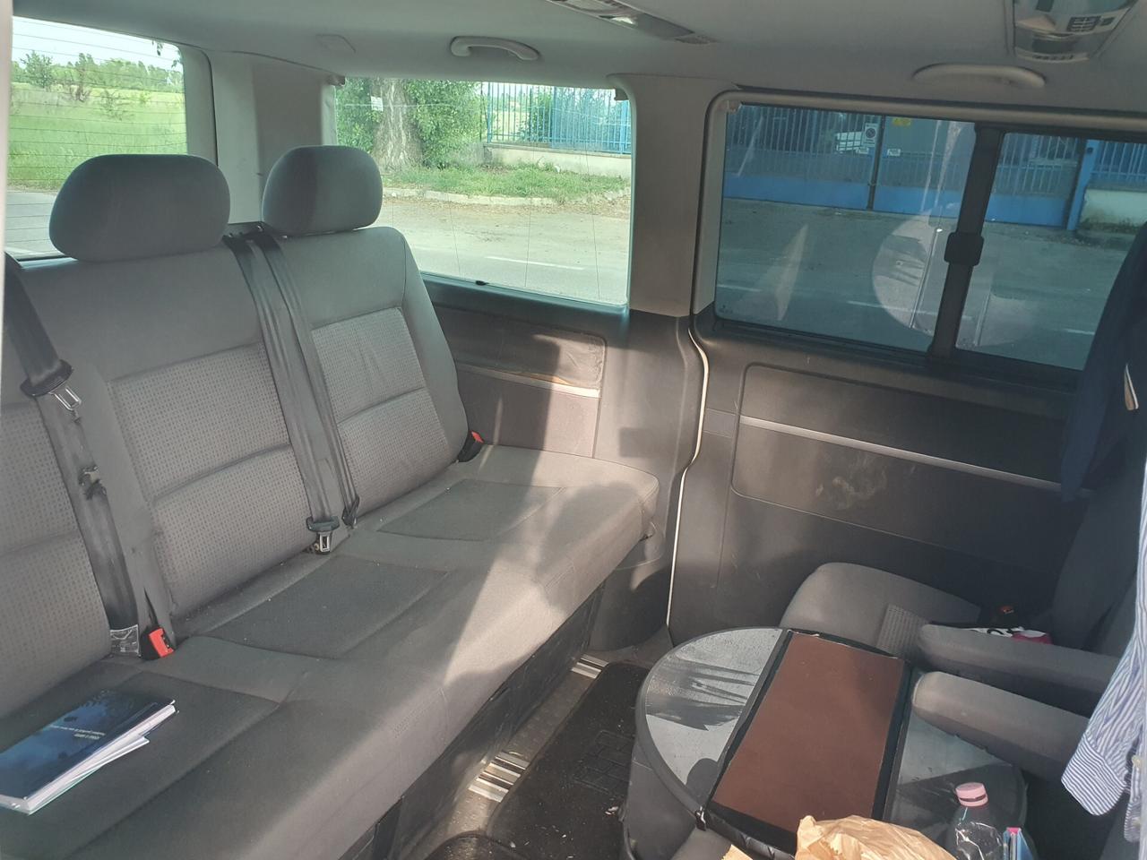 Volkswagen Transporter 2.5 TDI/174CV 4m. multivan