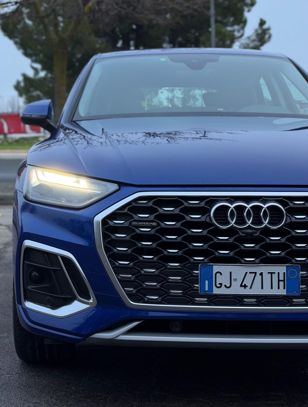 Audi Q5 Sportback 40 2.0 Tdi 204CV SLINE quattro