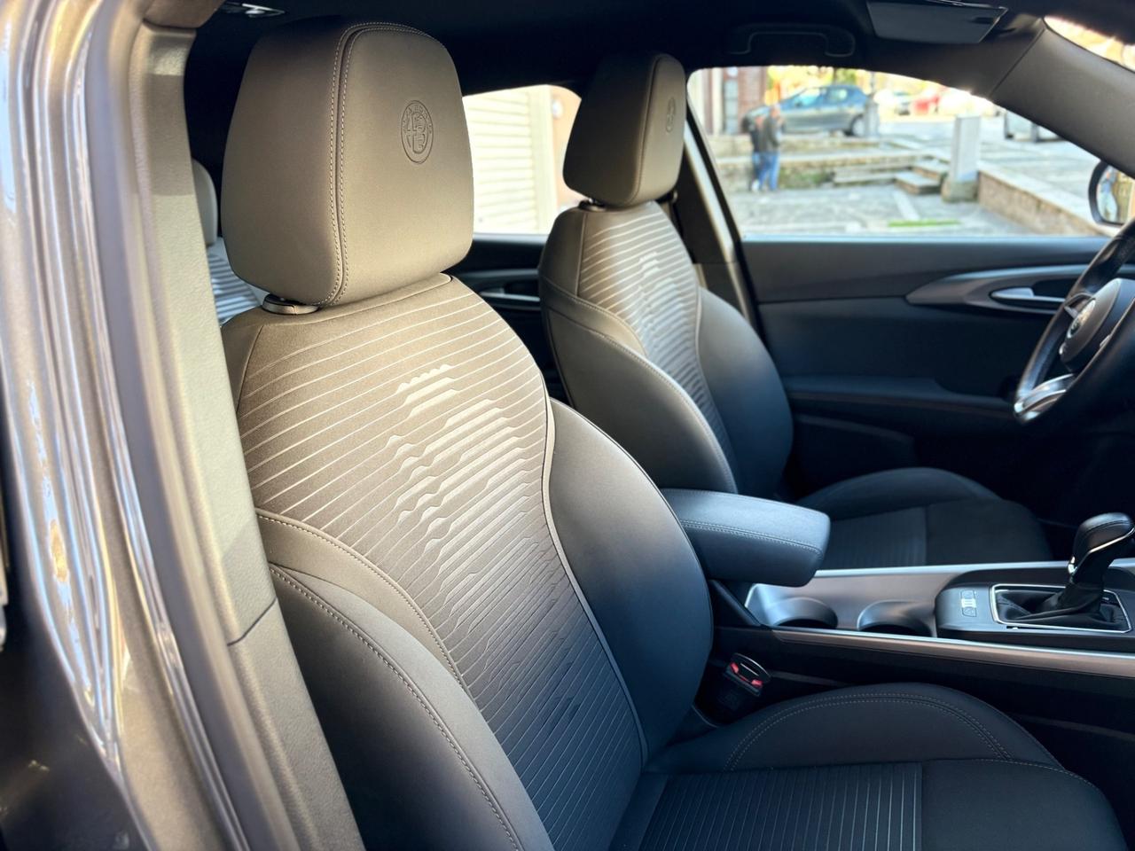 Alfa Romeo Tonale MY24 HYBRID 130 CV Sprint FULL