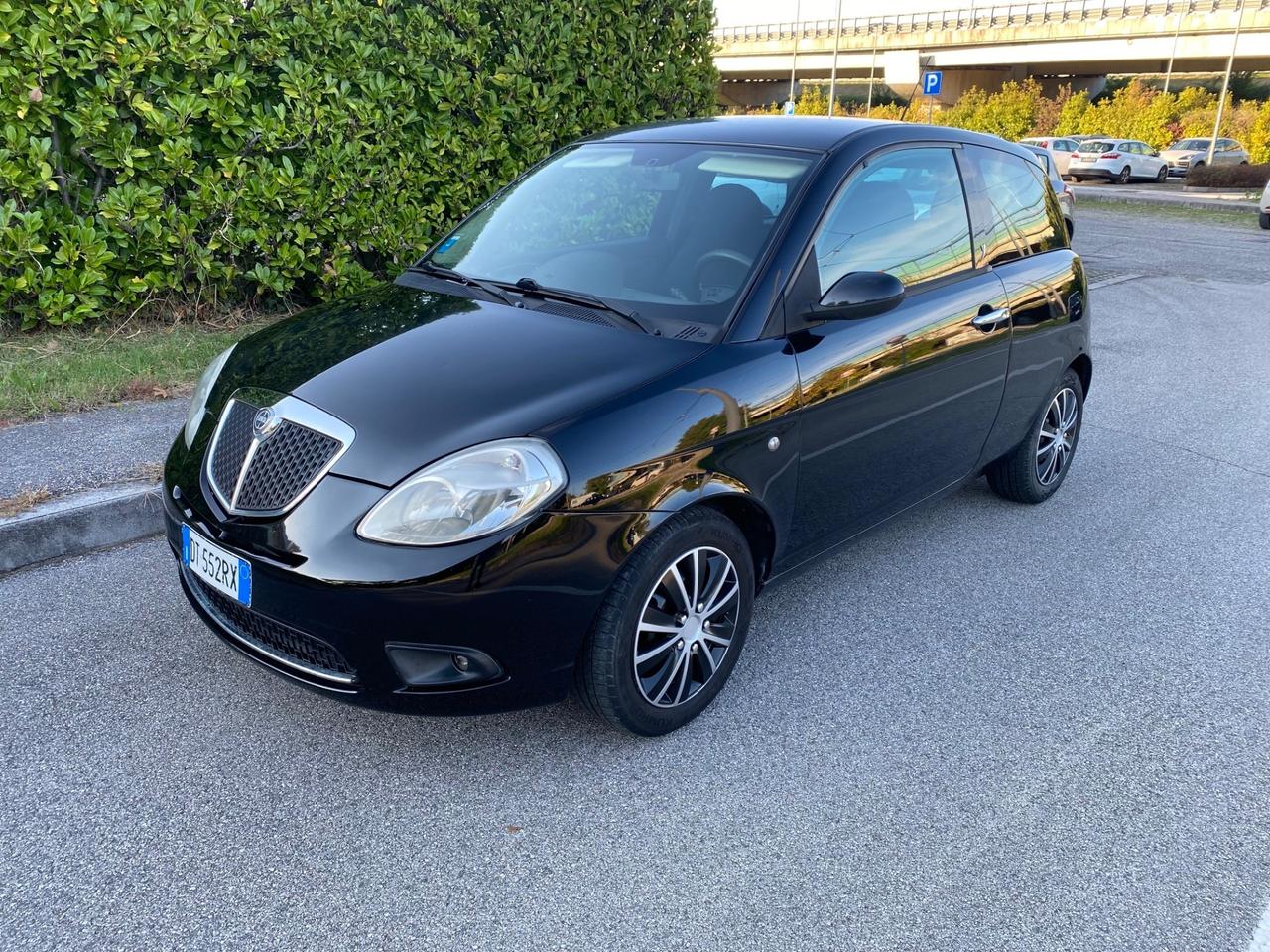 Lancia Ypsilon 1.2 Argento