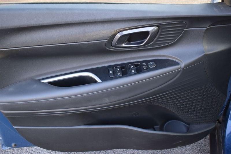 Hyundai Bayon 1.0 T-GDI Hybrid 48V MT XClass