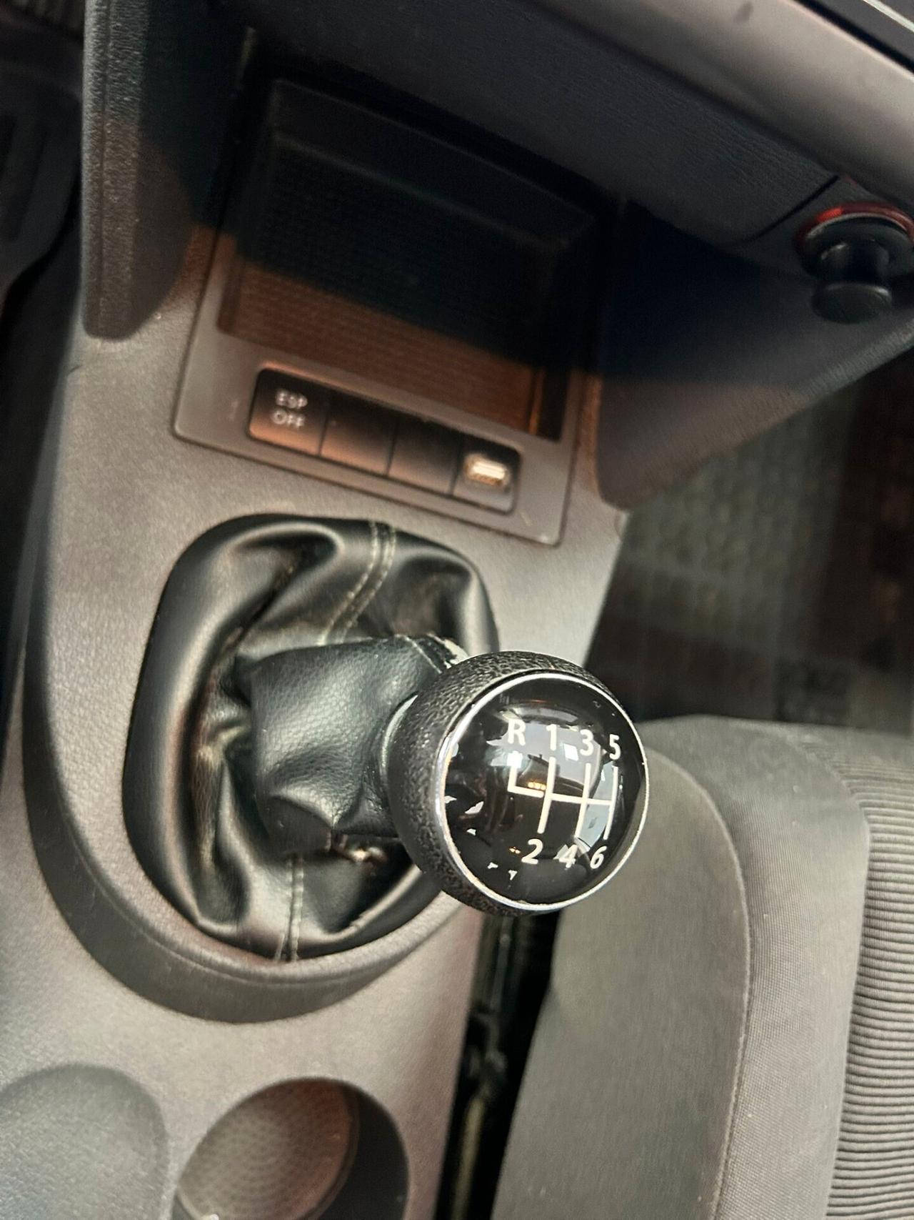 VW Touran 1.9 TDI 7 POSTI 2008