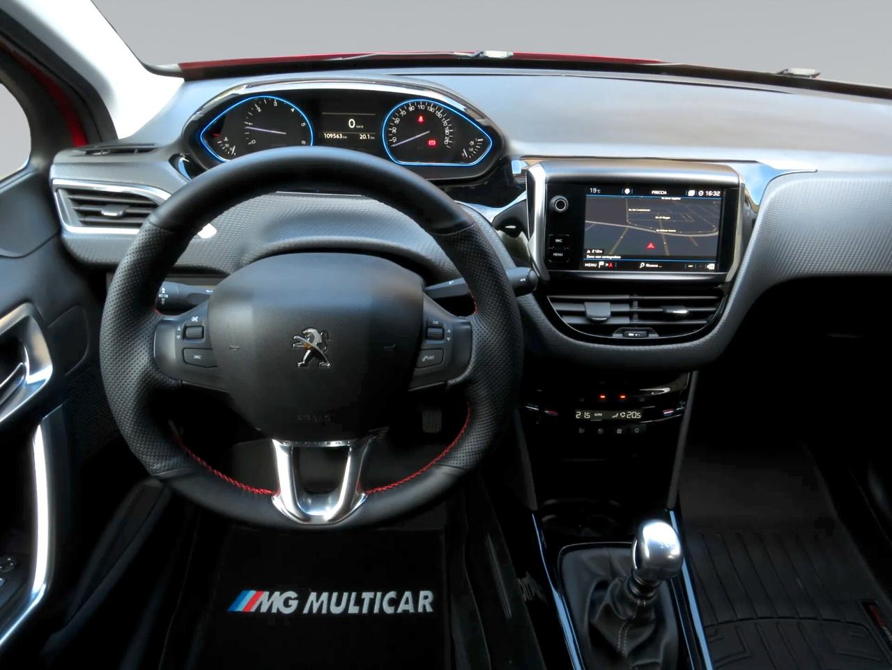 Peugeot 2008 BlueHDi 100 Allure