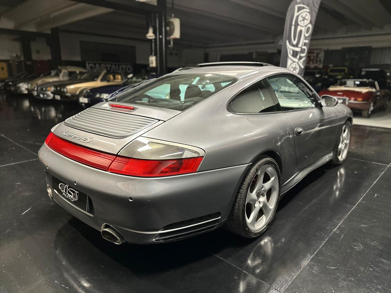 Porsche 996 Carrera 4S Coupé manuale