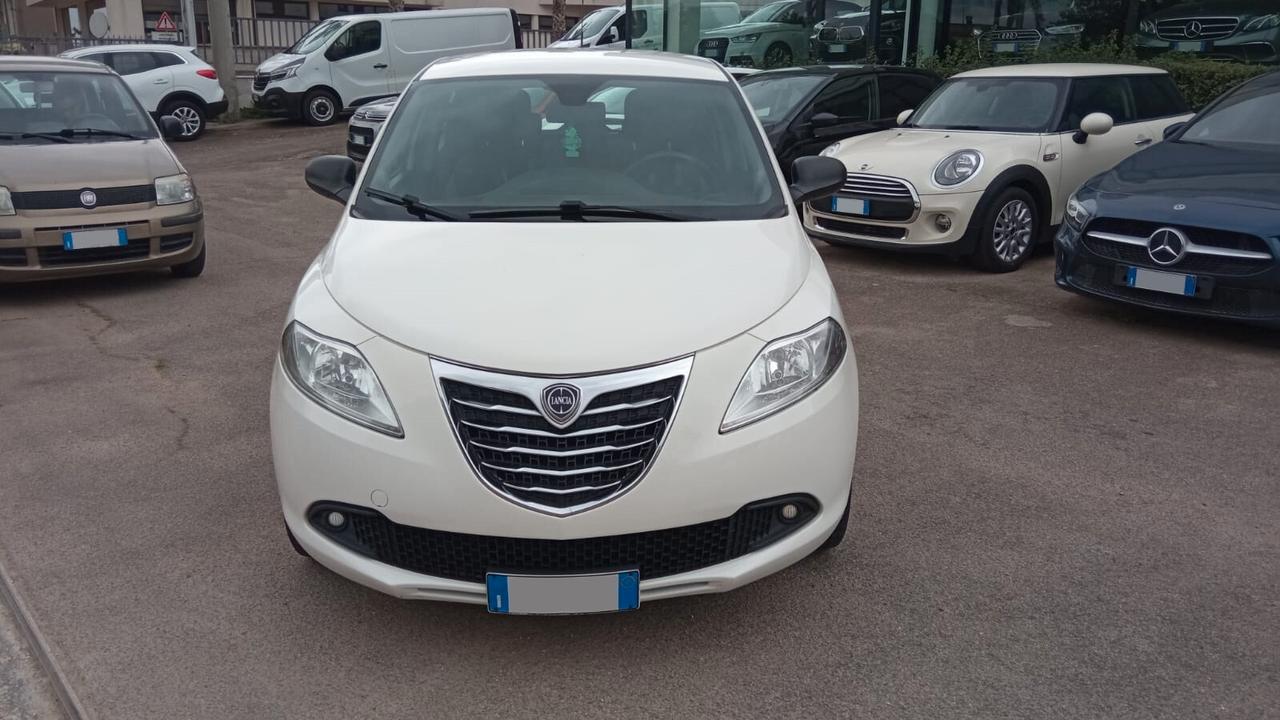 Lancia Ypsilon 1.2 5p. Ecochic Gpl Rinnovato fino al 2033