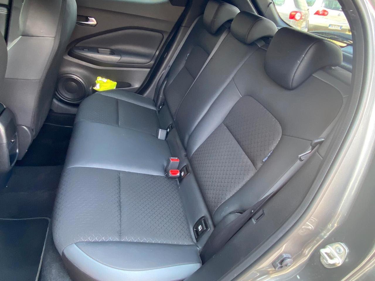 Nissan Juke 1.0 DIG-T 114 CV N-Connecta