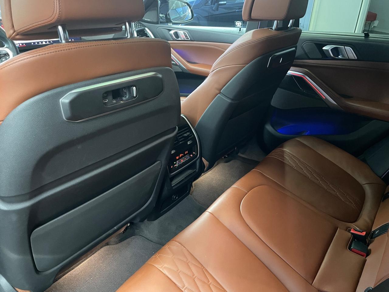 Bmw X6 M X6 M60i 48V