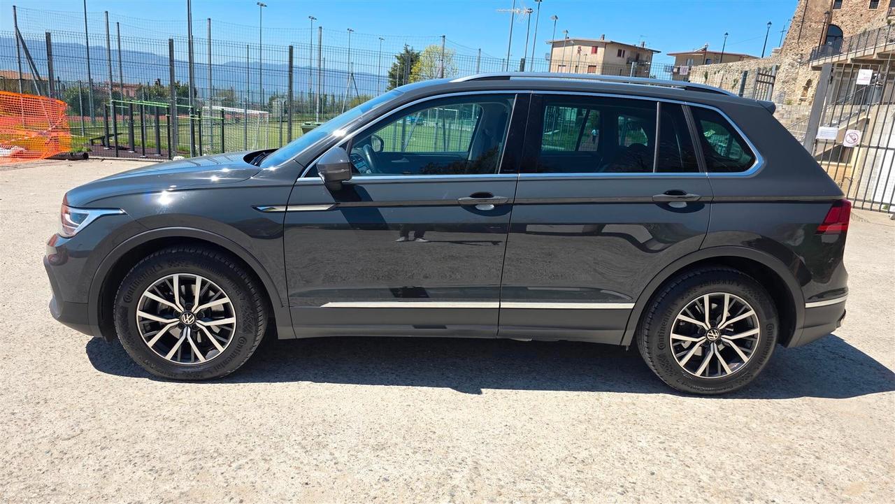 Volkswagen Tiguan 2.0 TDI 150 CV SCR DSG Elegance