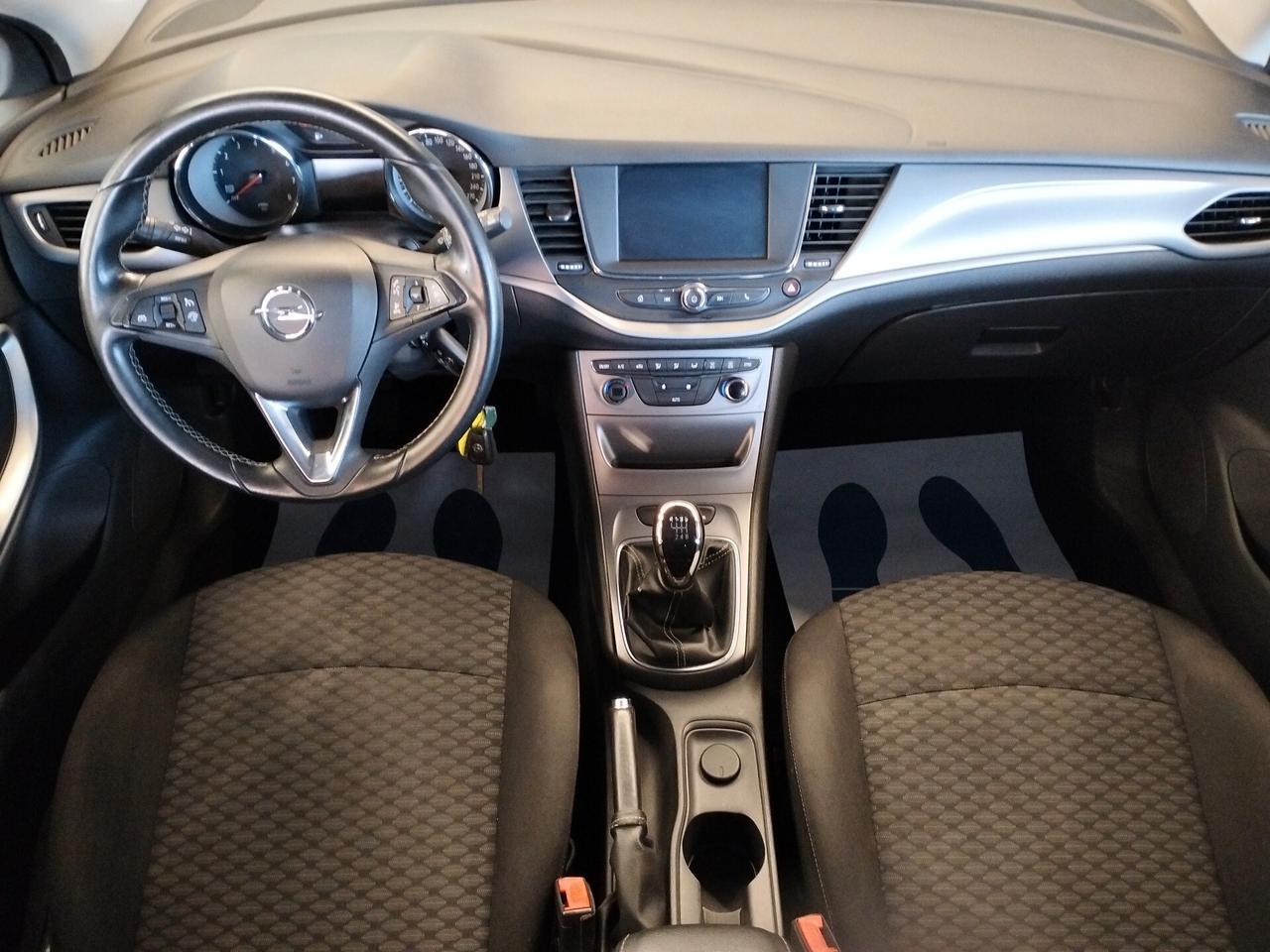 Opel Astra 1.4 Turbo 140CV 4 porte Advance