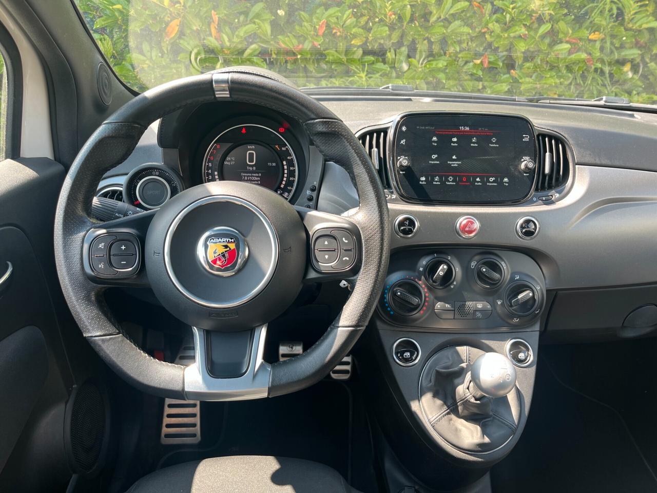 Abarth 595 1.4 Turbo T-Jet 165 CV