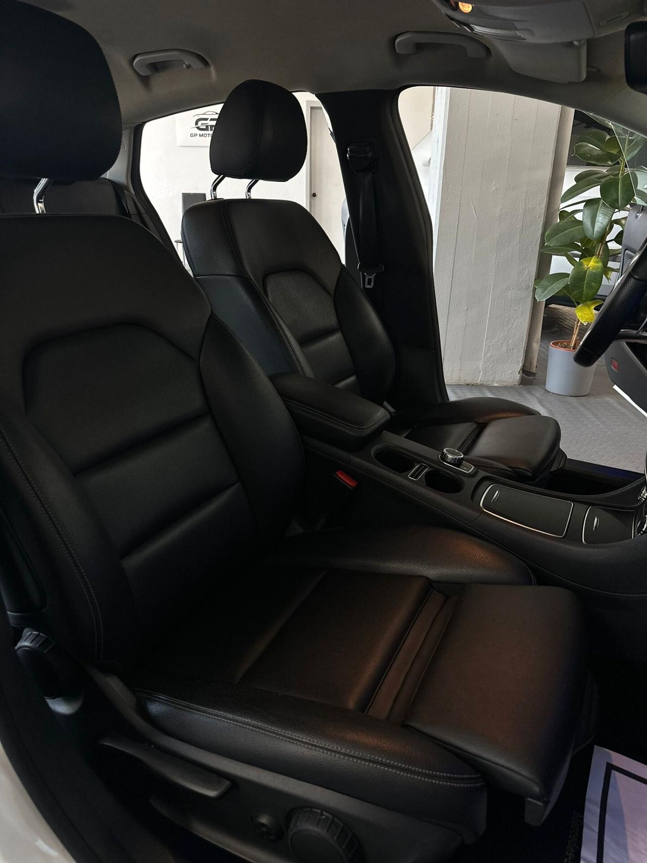 Mercedes-benz CLA 200 d 4Matic Automatic Premium