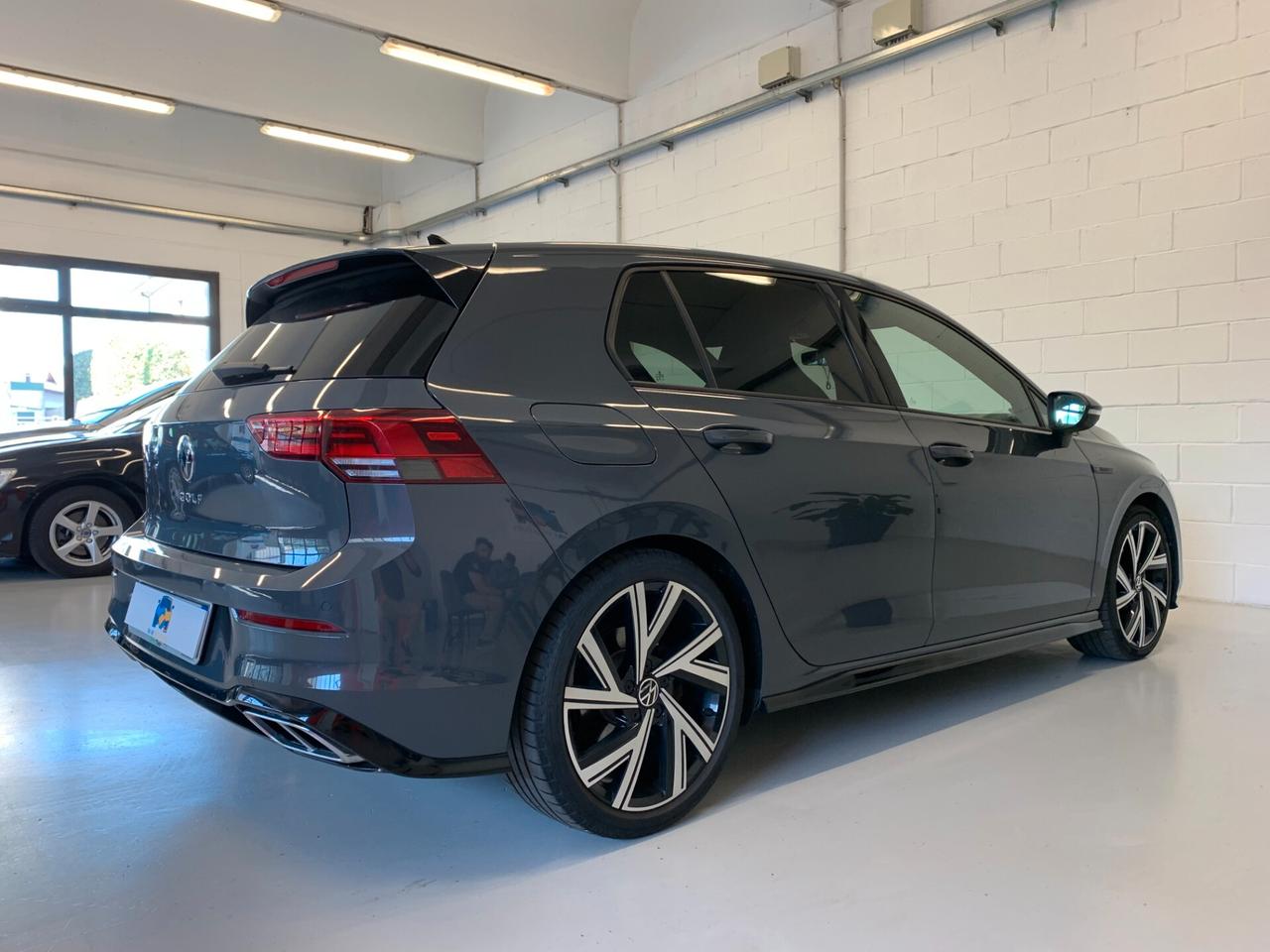 Volkswagen Golf 2.0 TDI 150 CV DSG SCR R-Line