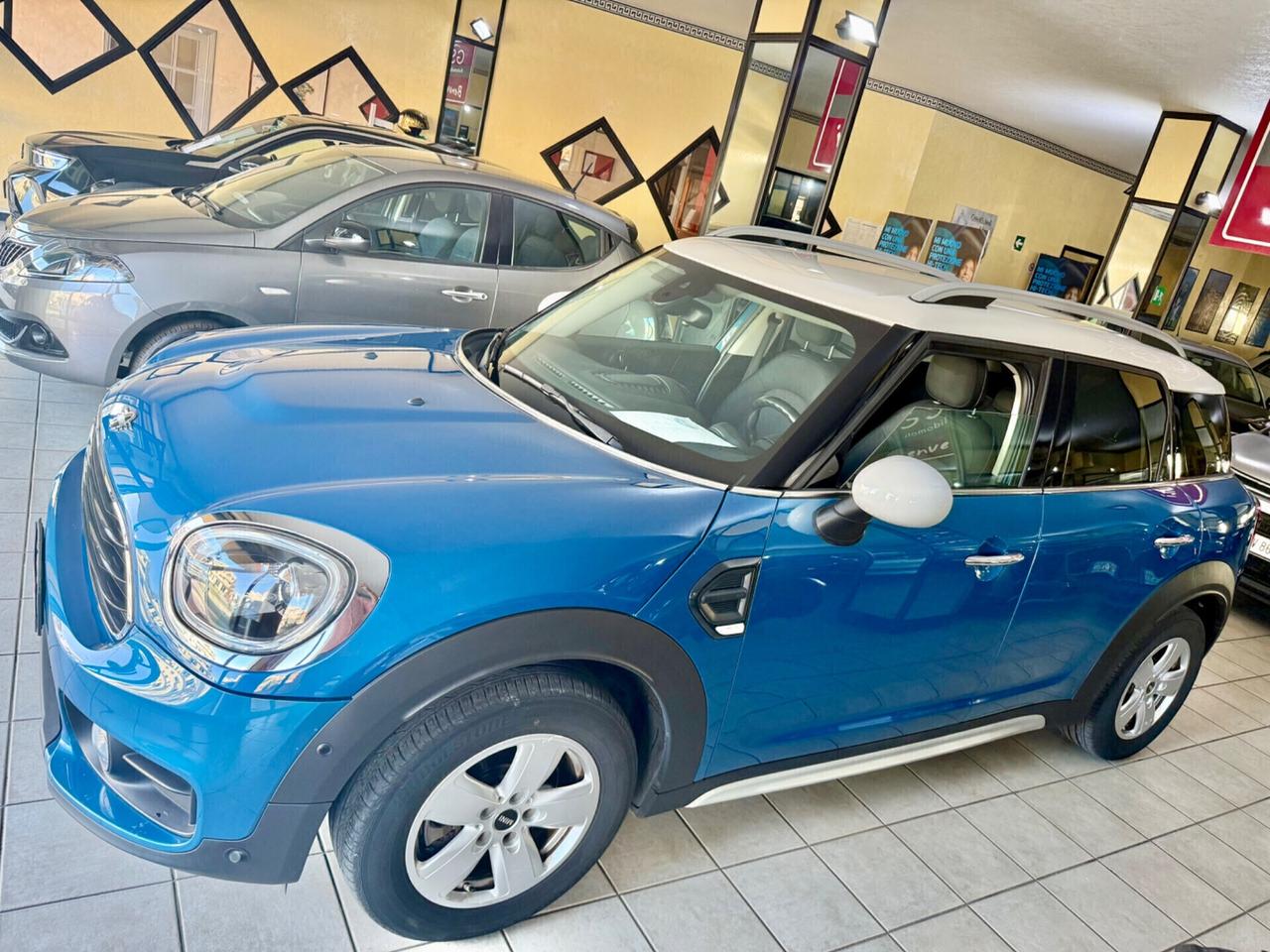 Mini Cooper D Countryman 2.0 Business Automatica