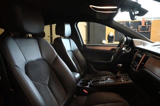 PORSCHE Macan 2.0 PDK BLACKLINE20"SCARICHI NAVI CAM CRUISE NUOVA