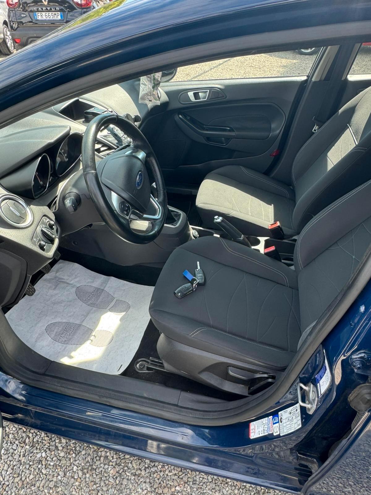 Ford Fiesta 1.5 TDCi 75CV 5 porte Black & White Edition EURO 6B