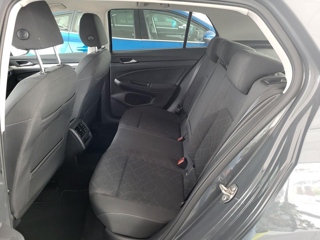 Volkswagen Golf SERIE 8 2.0 TDI EURO 6 CAMBIO MANUALE 6 MARCE *** VIRTUAL COCKPIT ***
