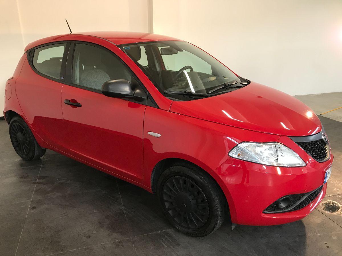 LANCIA Ypsilon 1.2 69 CV 5p. Silver