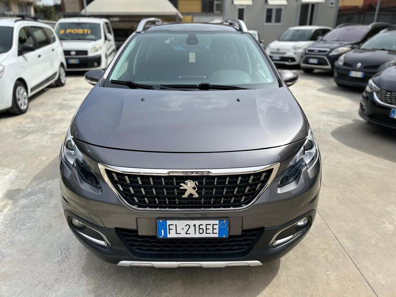 Peugeot 2008 BlueHDi 100 S&S Black Matt