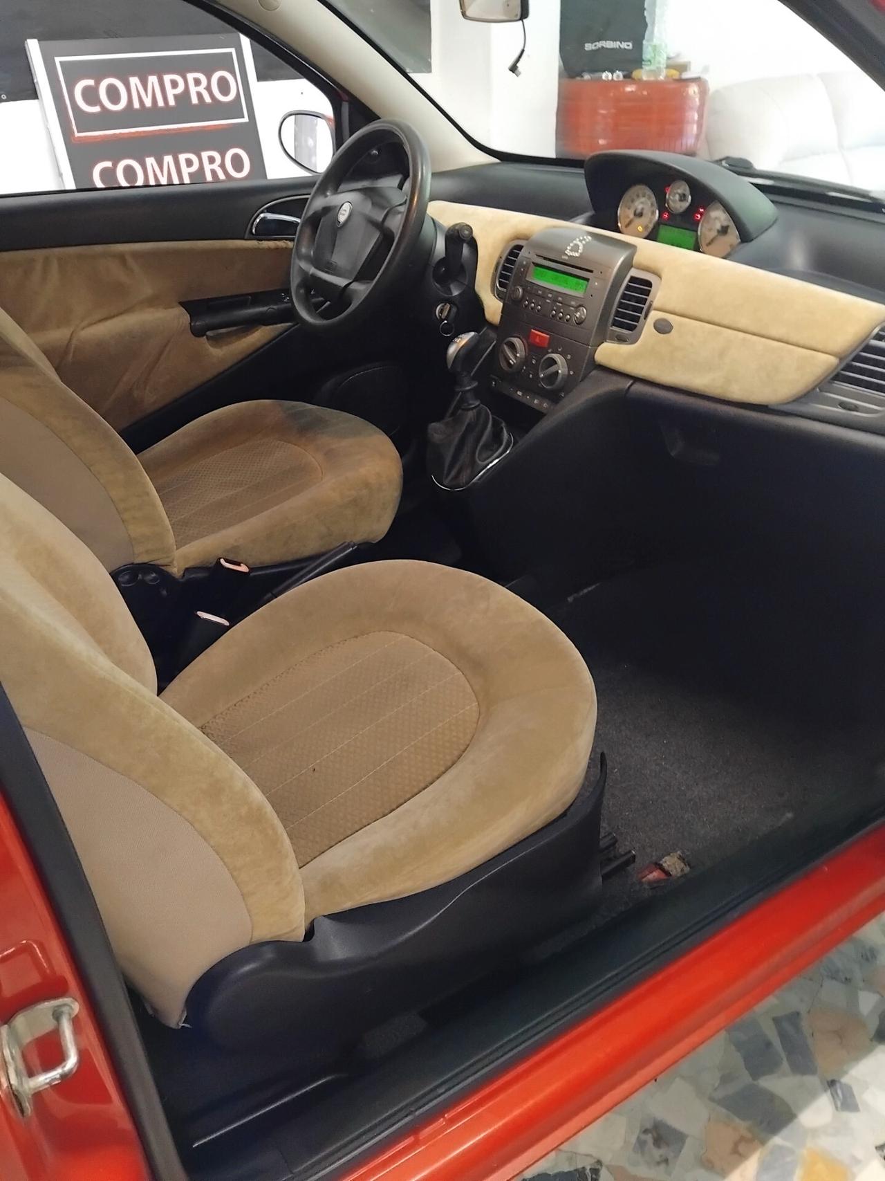 Lancia Ypsilon 1.2