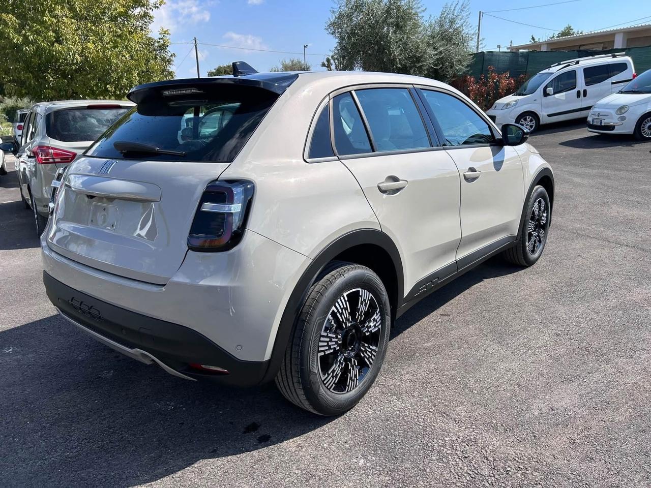 Fiat 600 Hybrid 110 CV DCT MHEV La Prima