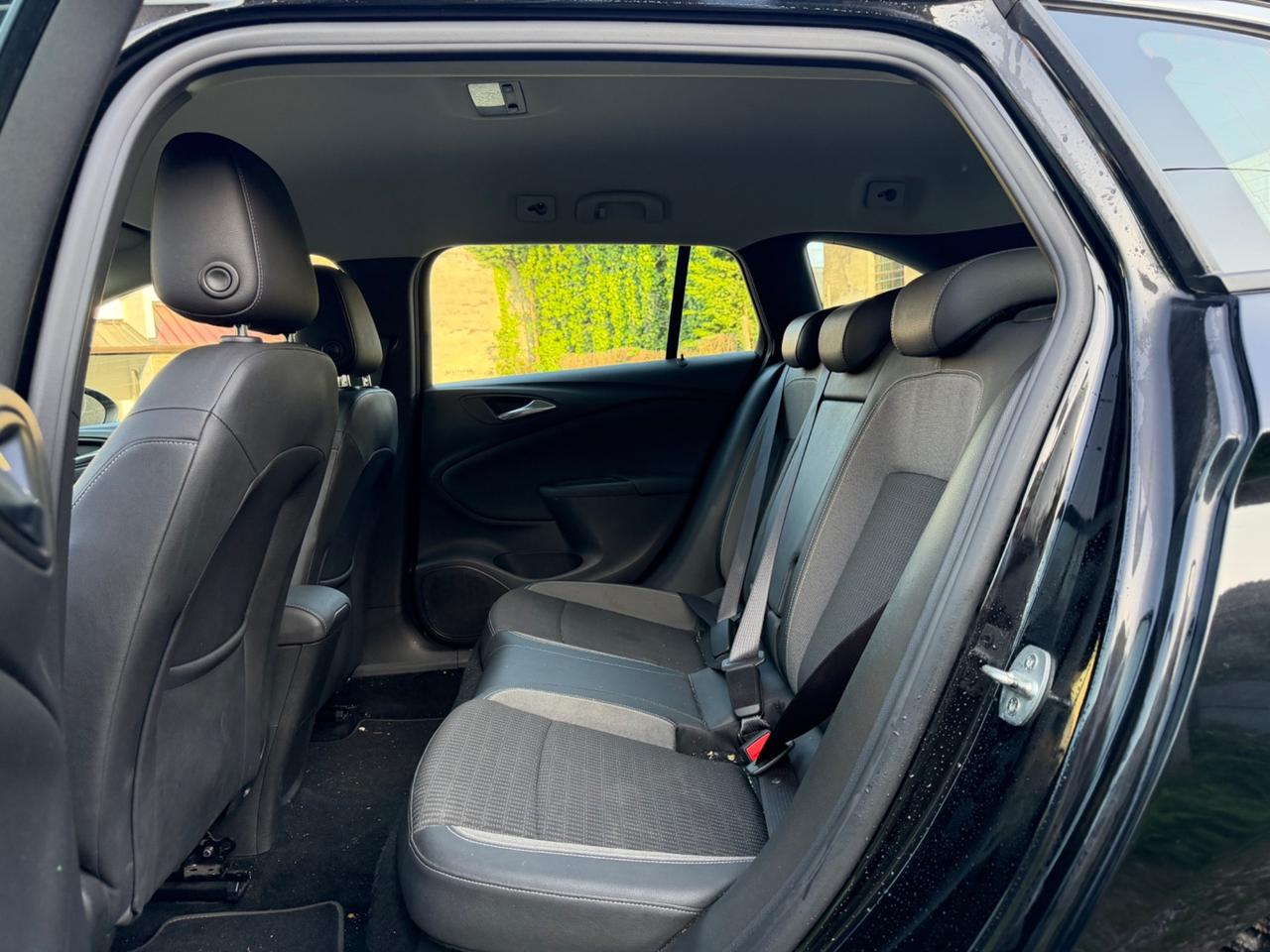 Opel Astra 1.5 CDTI 122 CV S&S Sports Tourer Ultimate