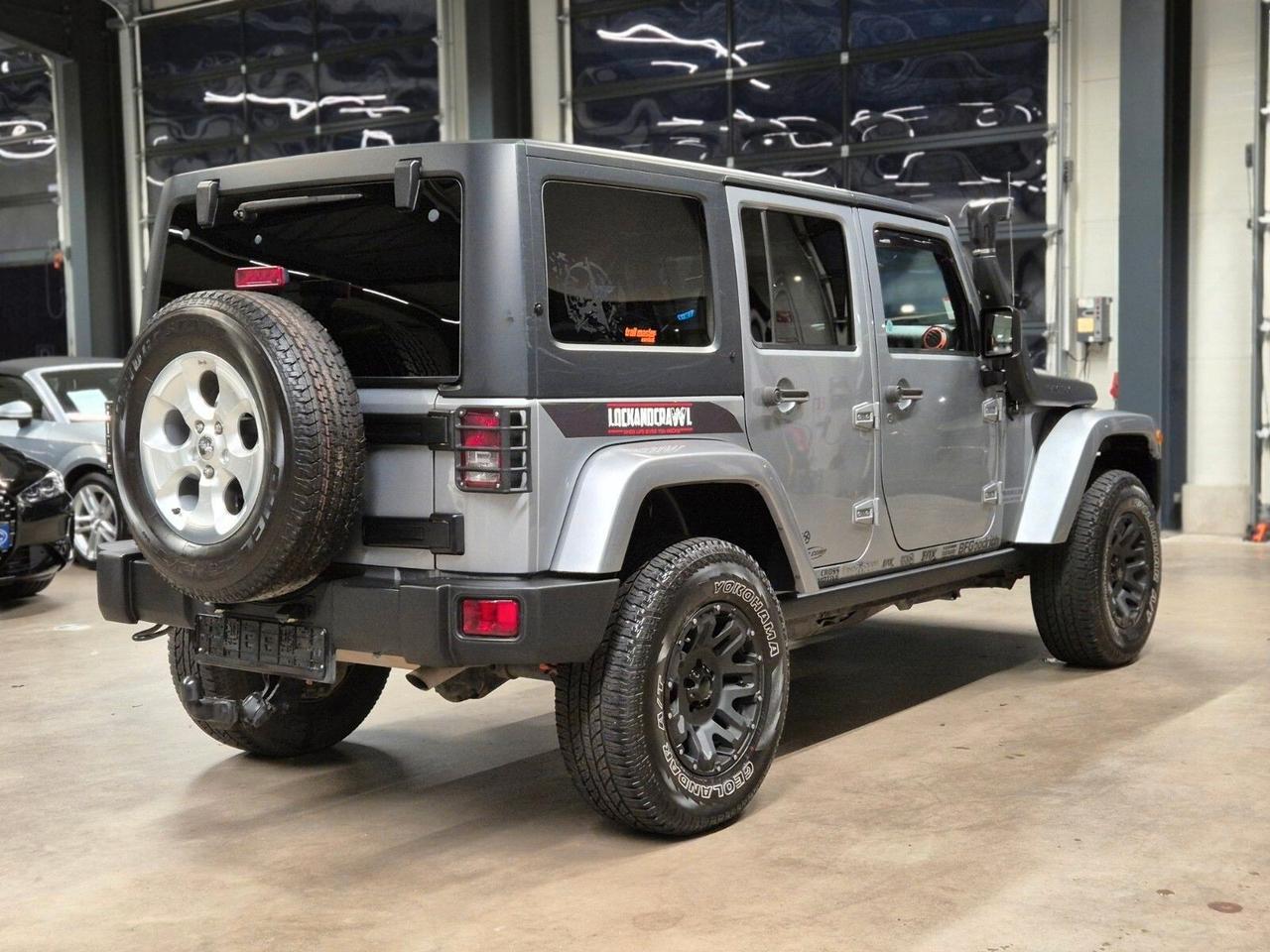 Jeep Wrangler Unlimited 2.8 CRD DPF Sahara Auto