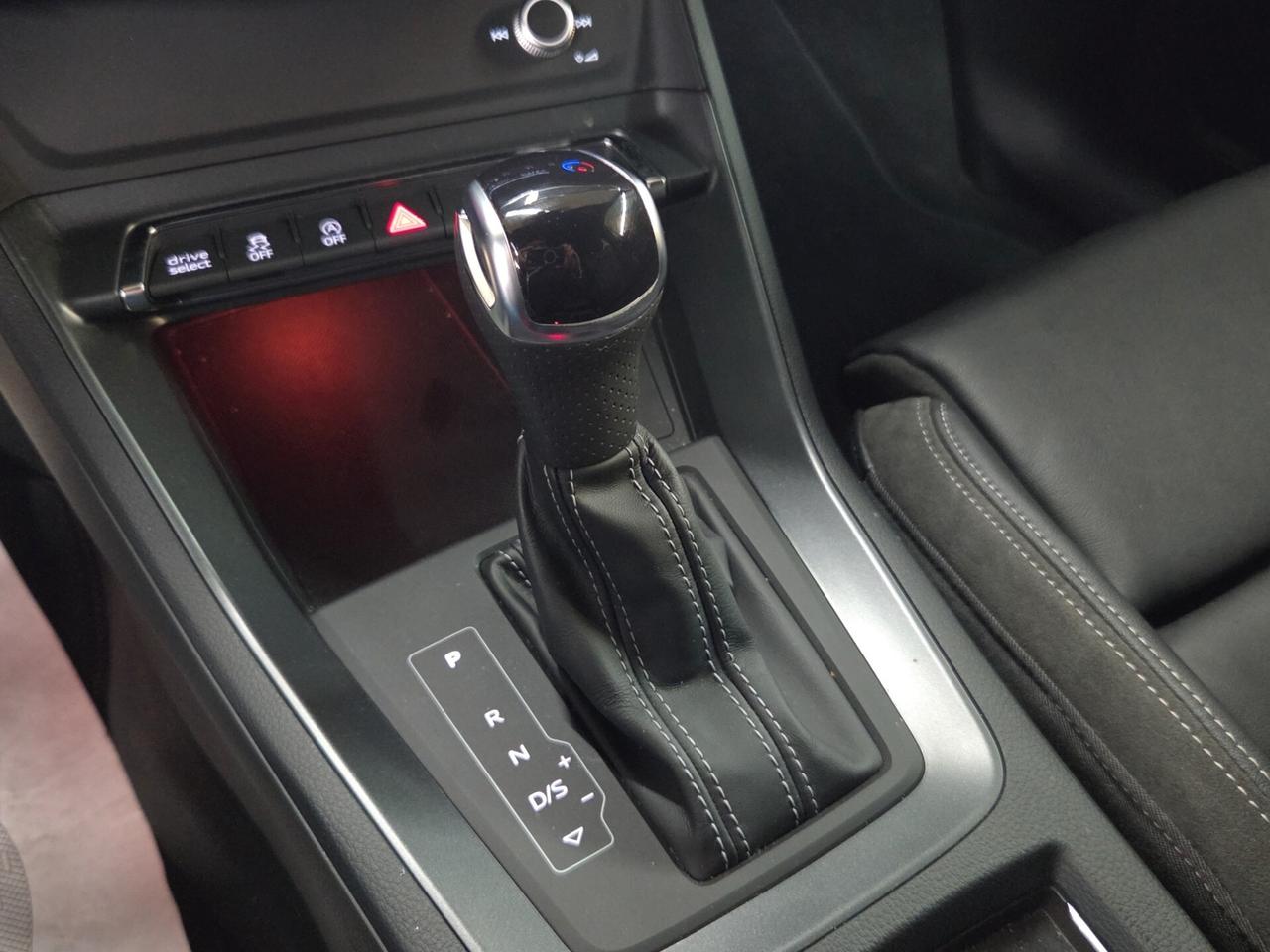 Audi Q3 SPB 35 TDI quattro S tronic Business Plus